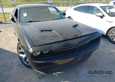 2015 Dodge Challenger Sxt Plus z USA, uszkodzony, nr VIN 2C3CDZBG1FH811685